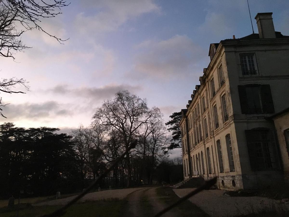 Chateau De Freschines Villefrancoeur 外观 照片